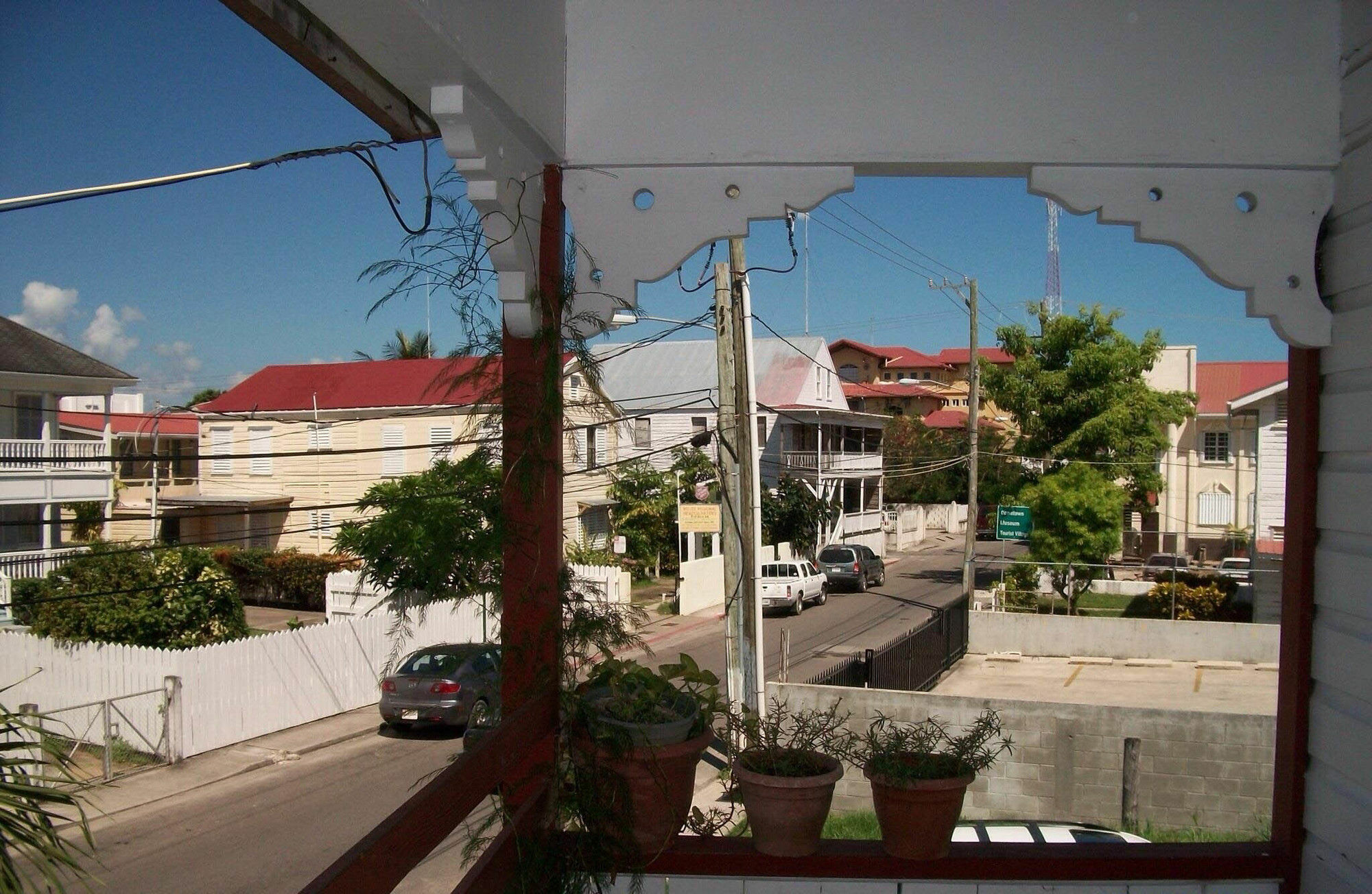 Coningsby Inn Belize City Exterior photo